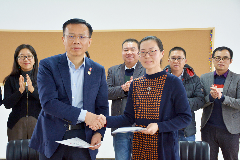 888�ڲ���-����Ϊ��,רҵЧ��