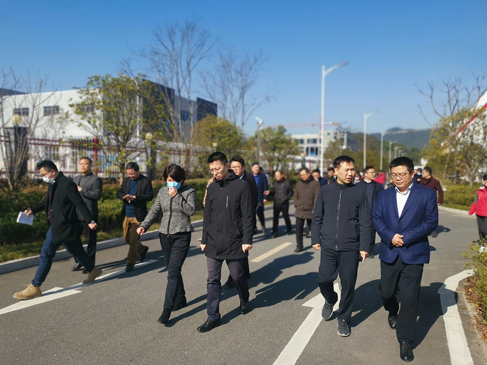 888�ڲ���-����Ϊ��,רҵЧ��