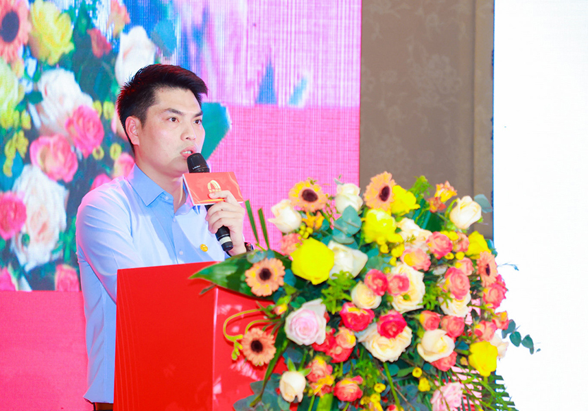 888�ڲ���-����Ϊ��,רҵЧ��